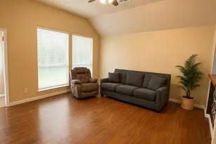 15819 Magnolia Shores Ln, Houston, TX 77044 - Photo 5