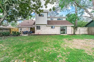 2506 Swan Ct, Houston, TX 77058 - Photo 33