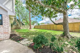 2506 Swan Ct, Houston, TX 77058 - Photo 27
