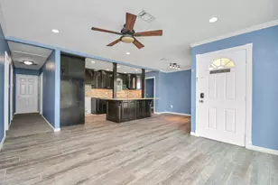 1404 Briarwood Dr, Pasadena, TX 77502 - Photo 7