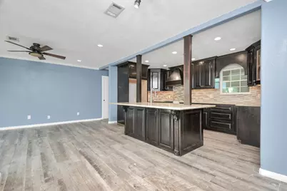 1404 Briarwood Drive, Pasadena, TX 77502 - Photo 11