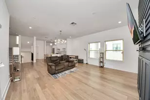 1217 Edwards St, Houston, TX 77007 - Photo 17