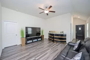 25702 Royal Catchfly Rd, Katy, TX 77493 - Photo 5