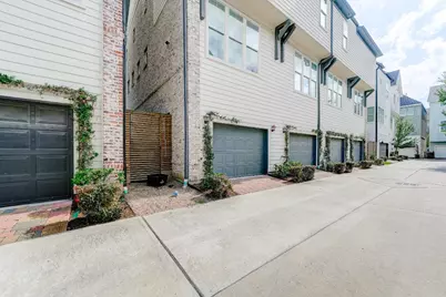 8648 Emnora Lane, Houston, TX 77080 - Photo 29