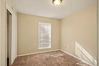 13830 Oakwood Lane, Sugar Land, TX 77498 - Photo 19