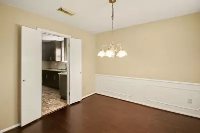 13830 Oakwood Lane, Sugar Land, TX 77498 - Photo 11