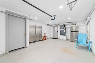 1611 19th St, Galveston, TX 77550 - Photo 27