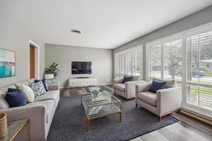 7222 Hartland Ave, Houston, TX 77055 - Photo 11