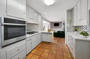 7222 Hartland Ave, Houston, TX 77055 - Photo 9