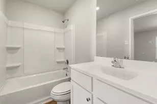 8319 Sunberry Shadow Dr, Houston, TX 77016 - Photo 5