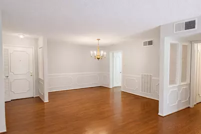 5050 Ambassador Way Way #111, Houston, TX 77056 - Photo 5