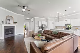 2006 Laurie Darlin Dr, Conroe, TX 77384 - Photo 11