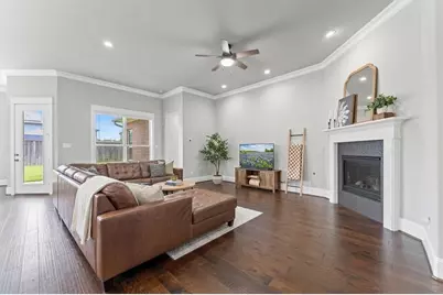 2006 Laurie Darlin Drive, Conroe, TX 77384 - Photo 9