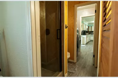 2319 Goldenrod Street, Highlands, TX 77562 - Photo 19