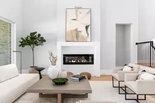 1941 Coulcrest Dr, Houston, TX 77055 - Photo 11