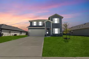 2215 Laurel Bloom Ln, Sealy, TX 77474 - Photo 49