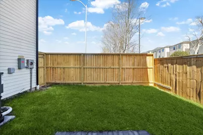 5327 Lambeth Riverside Dr, Houston, TX 77091 - Photo 13