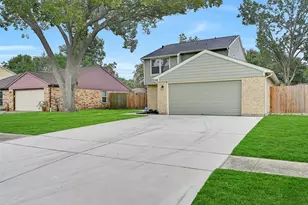 2710 Merrimac Dr, League City, TX 77573 - Photo 5