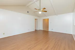 2623 Longleaf Pines Dr, Houston, TX 77339 - Photo 7