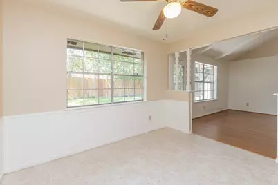 2623 Longleaf Pines Drive, Houston, TX 77339 - Photo 9