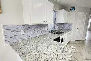 14335 Berrington Dr, Houston, TX 77083 - Photo 7