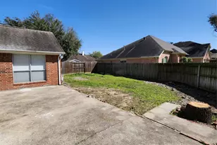 14335 Berrington Dr, Houston, TX 77083 - Photo 31