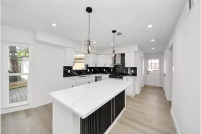 13335 Balmore Circle, Houston, TX 77069 - Photo 15