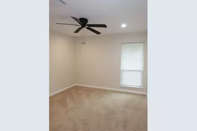 1038 Cottage Oak Lane, Houston, TX 77091 - Photo 9