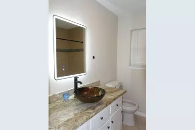 1038 Cottage Oak Lane, Houston, TX 77091 - Photo 13