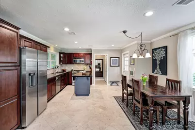 722 Azaleadell Drive, Houston, TX 77018 - Photo 9