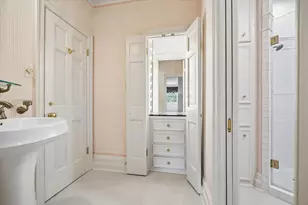 1 Pine Briar Cir, Houston, TX 77056 - Photo 31