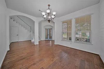 78 W Shale Creek Circle, The Woodlands, TX 77382 - Photo 5