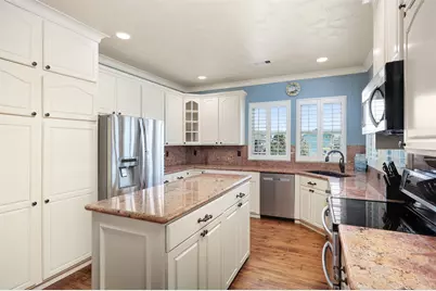 973 Kenlyn Drive, Crystal Beach, TX 77650 - Photo 17