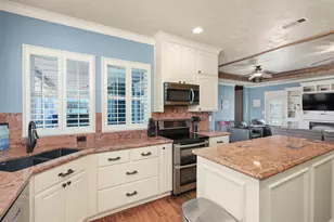 973 Kenlyn Dr, Crystal Beach, TX 77650 - Photo 19