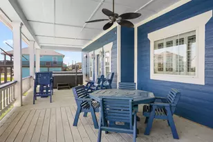 973 Kenlyn Dr, Crystal Beach, TX 77650 - Photo 9