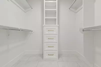 126 Daisy Street, Lake Jackson, TX 77566 - Photo 23