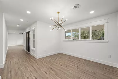 126 Daisy Street, Lake Jackson, TX 77566 - Photo 7