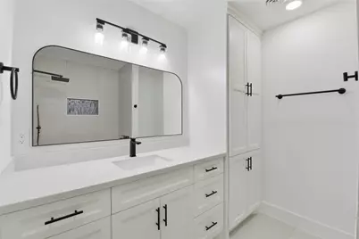 126 Daisy Street, Lake Jackson, TX 77566 - Photo 27