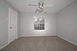 247 W Stedhill Loop, The Woodlands, TX 77384 - Photo 13