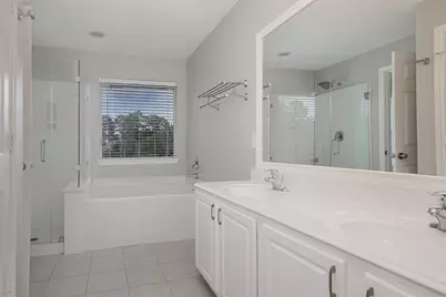 247 W Stedhill Loop, The Woodlands, TX 77384 - Photo 17