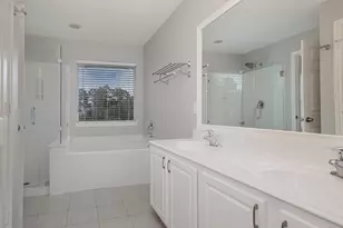 247 W Stedhill Loop, The Woodlands, TX 77384 - Photo 17