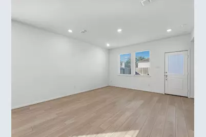 1930 Whispering River Drive, Missouri City, TX 77489 - Photo 9