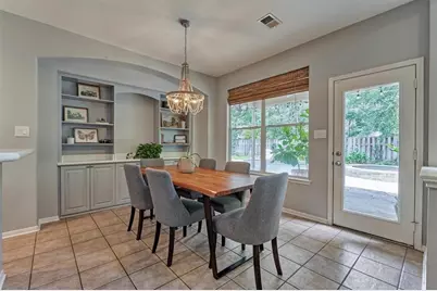 19 E Sundance Circle, The Woodlands, TX 77382 - Photo 13