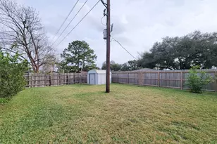 7835 Lumber Jack Dr, Houston, TX 77040 - Photo 33