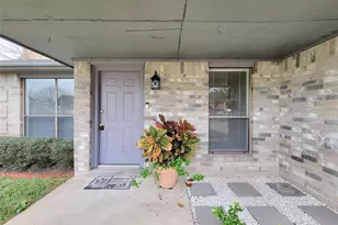 7835 Lumber Jack Dr, Houston, TX 77040 - Photo 3