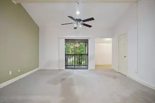 11711 Memorial Dr, Houston, TX 77024 - Photo 5