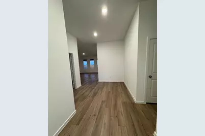 8307 Holly Blue Drive, Rosharon, TX 77583 - Photo 13