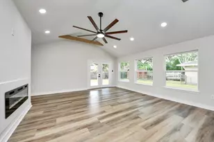 4311 Goldfinch St, Houston, TX 77035 - Photo 21