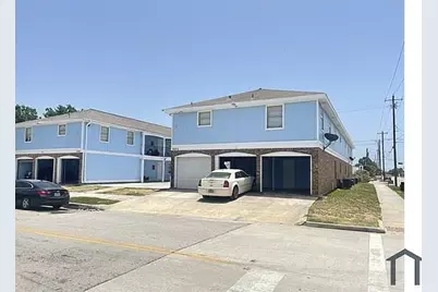 5225 Avenue R 1/2 #5, Galveston, TX 77550 - Photo 1