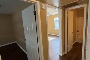 5225 Ave R 1/2, Galveston, TX 77550 - Photo 13